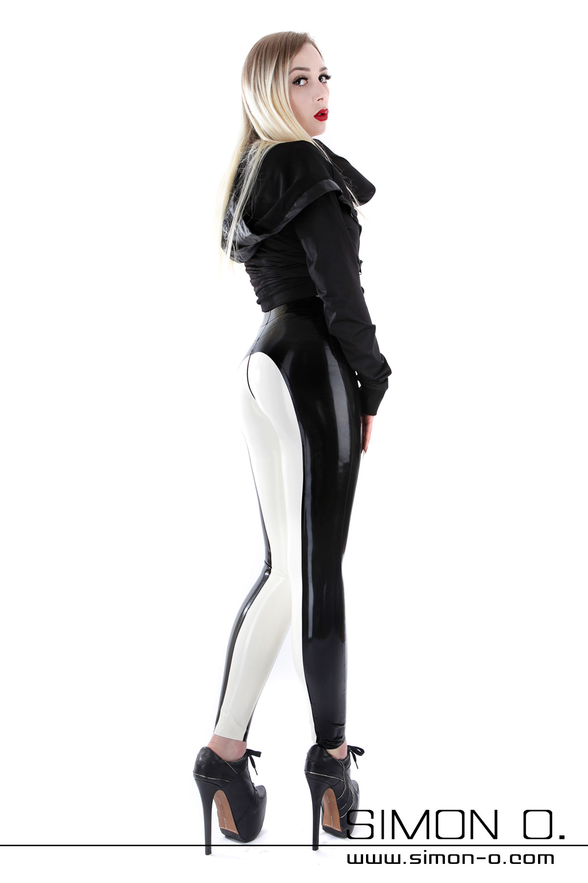 shiny latex riding breeches with zipper in the crotch in the colour black with white